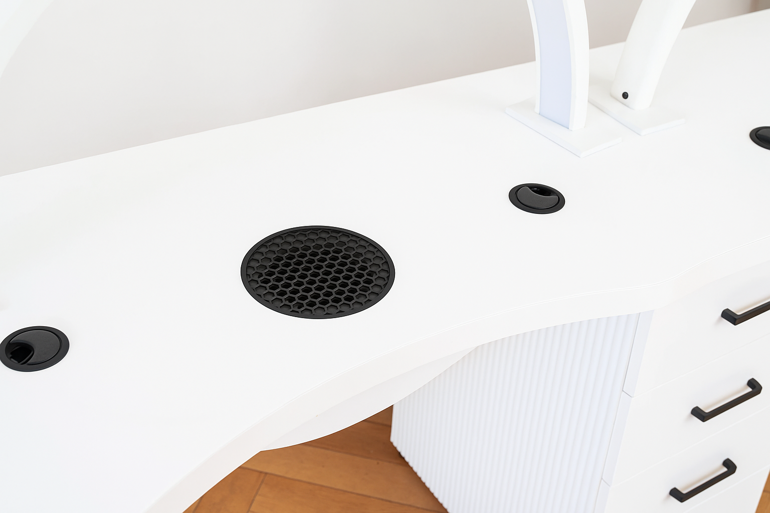 Table de manucure ›ANADUO BLACK‹ Swisshairdesign