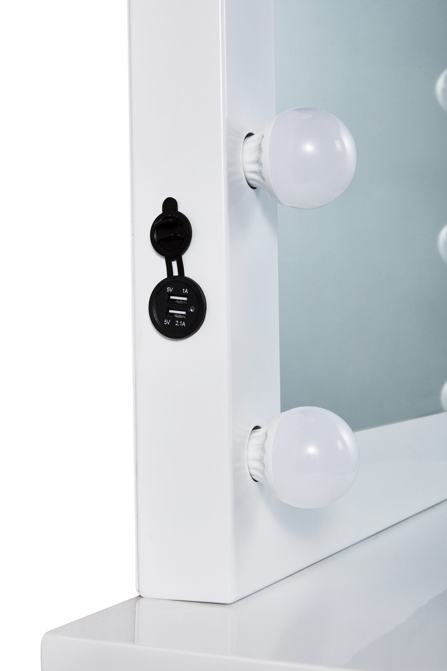 Miroir Maquilllage ›MILREM‹ Swisshairdesign