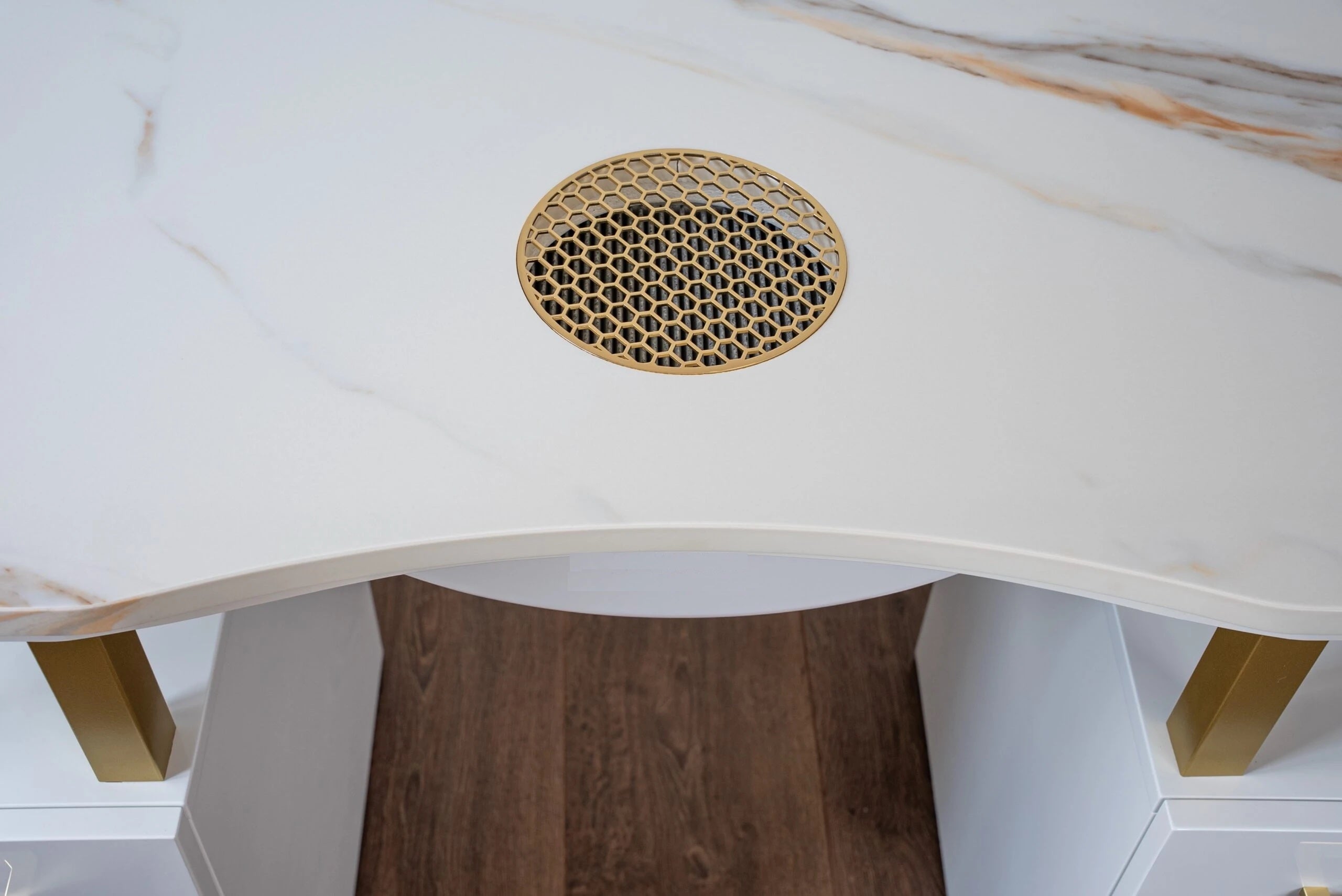 Table de manucure ›ANACAL‹ Swisshairdesign